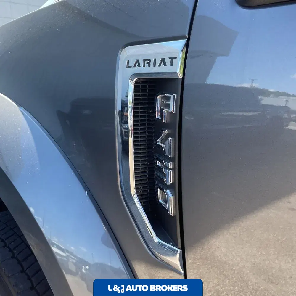 2022 Ford F-450 Super Duty Lariat
