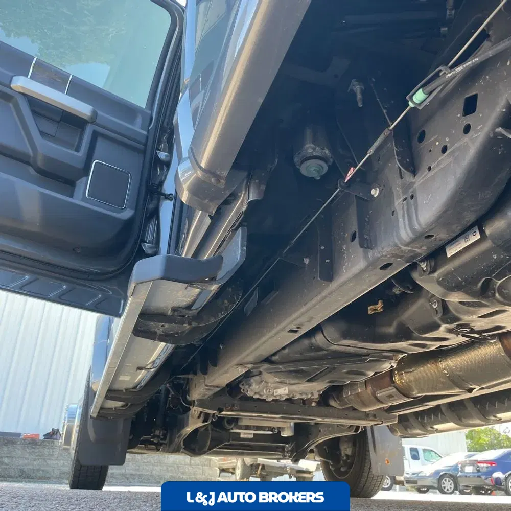 2022 Ford F-450 Super Duty Lariat
