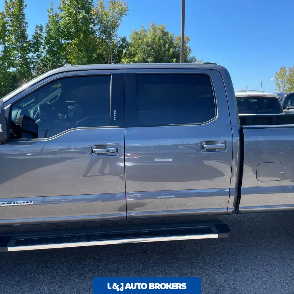 2022 Ford F-450 Super Duty Lariat