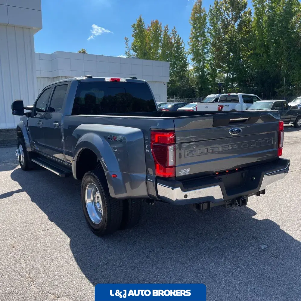 2022 Ford F-450 Super Duty Lariat