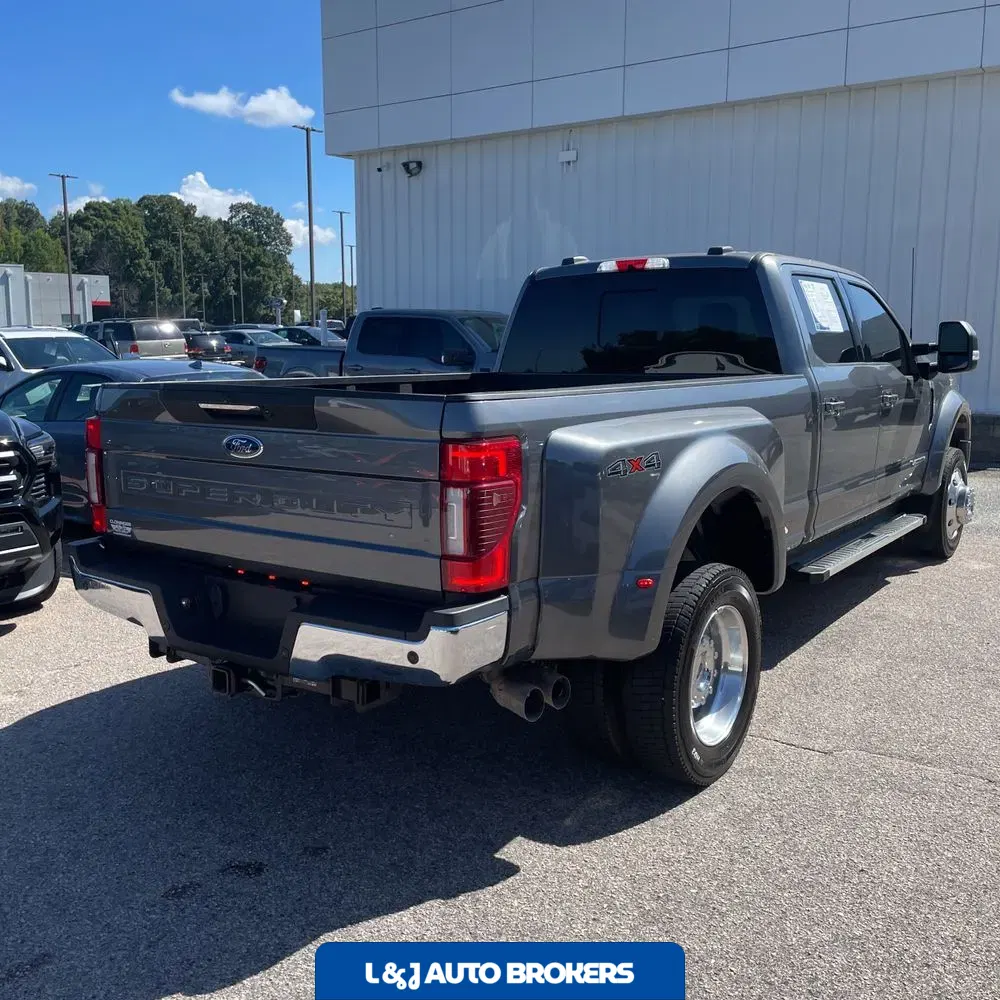 2022 Ford F-450 Super Duty Lariat