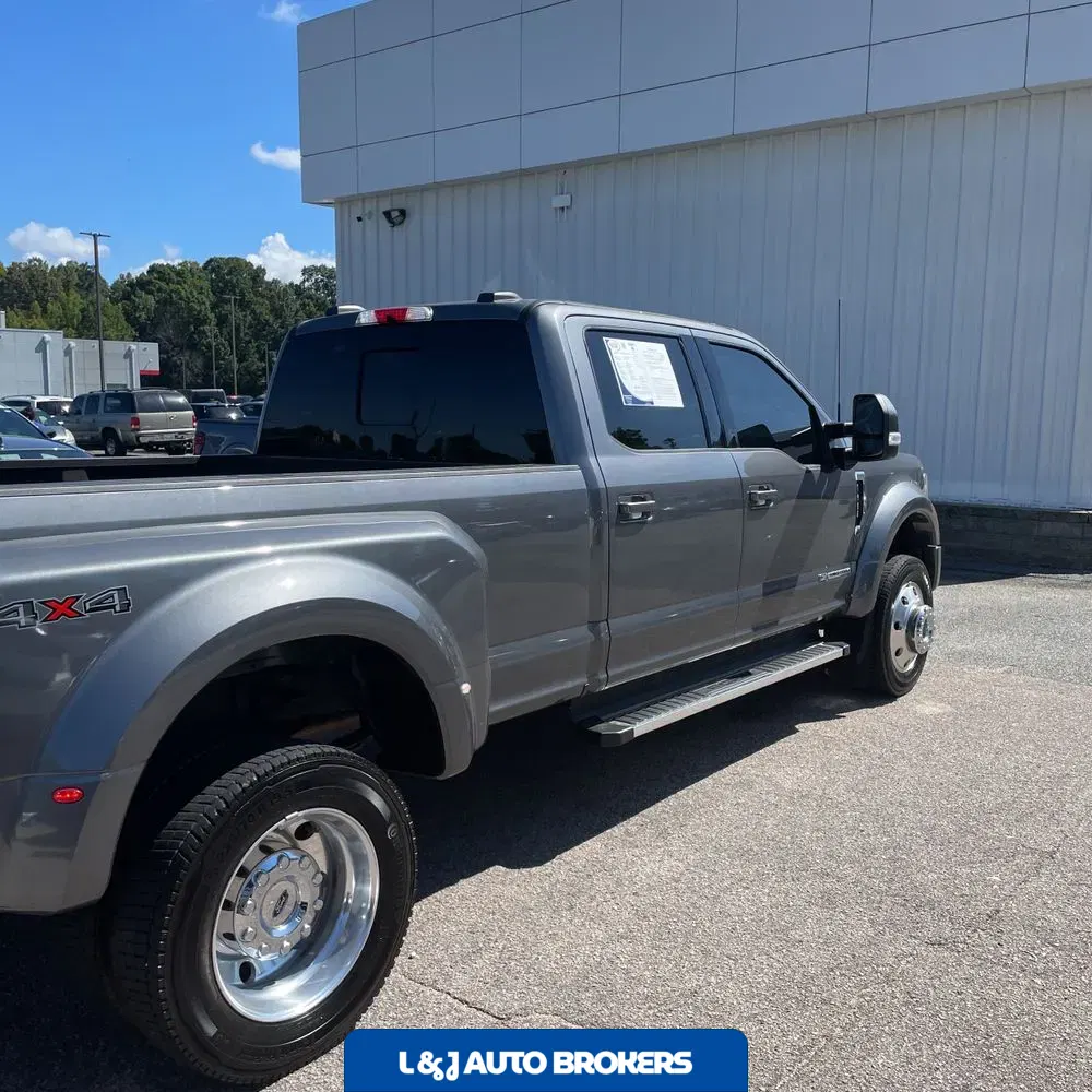 2022 Ford F-450 Super Duty Lariat