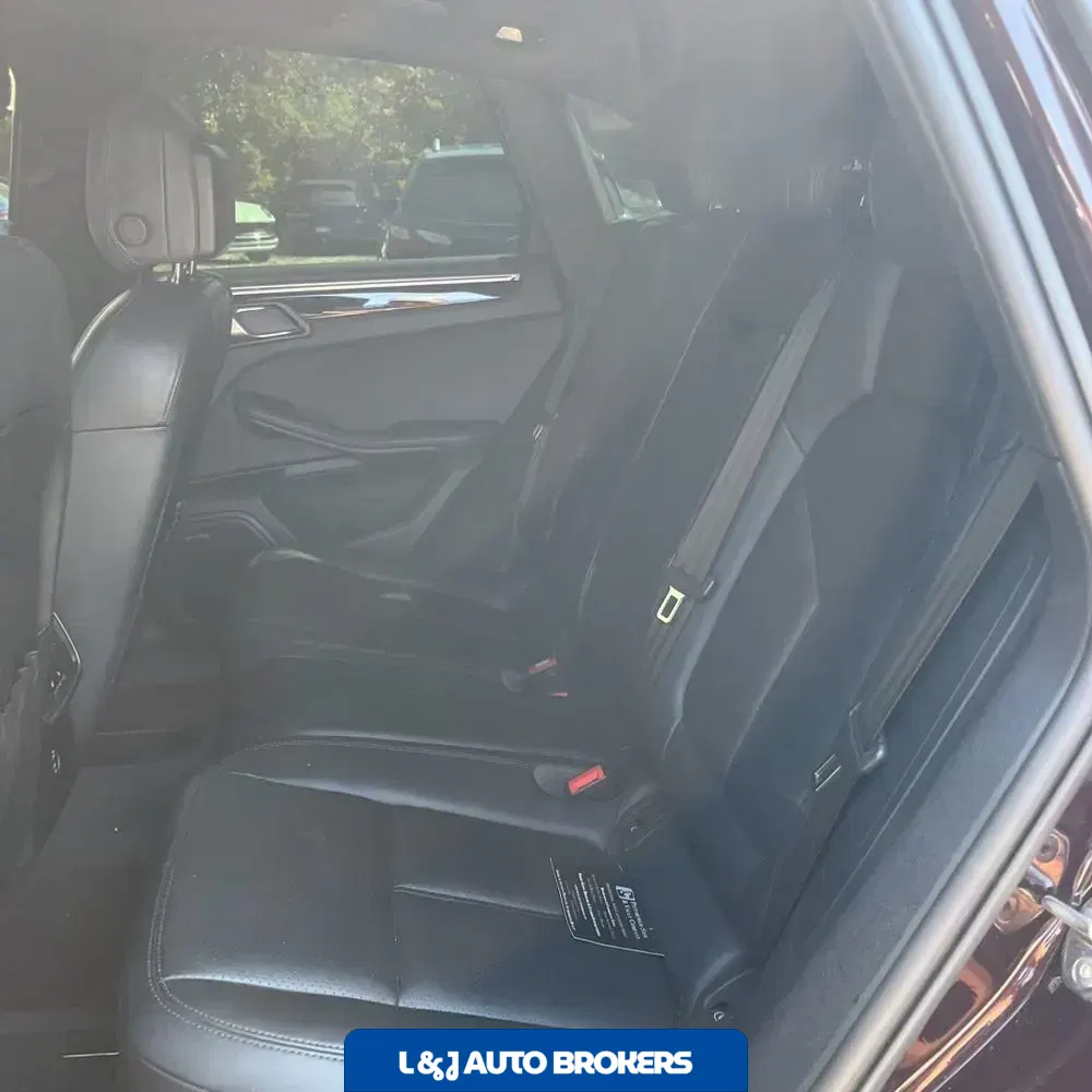 2023 Porsche Macan S