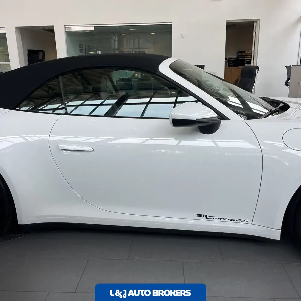 2020 Porsche 911 Carrera 4S