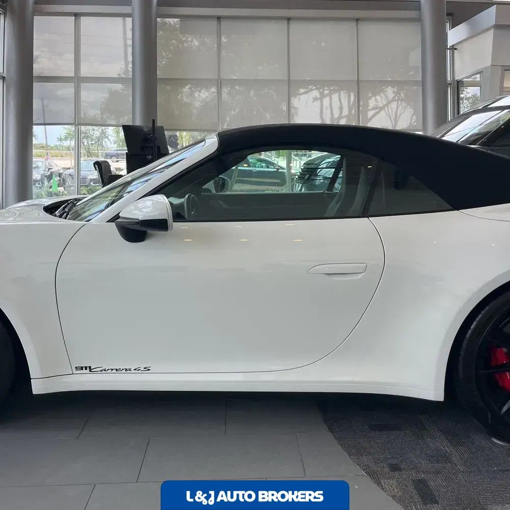 2020 Porsche 911 Carrera 4S