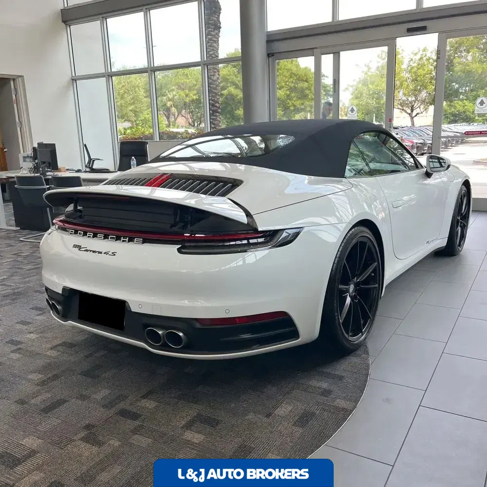 2020 Porsche 911 Carrera 4S