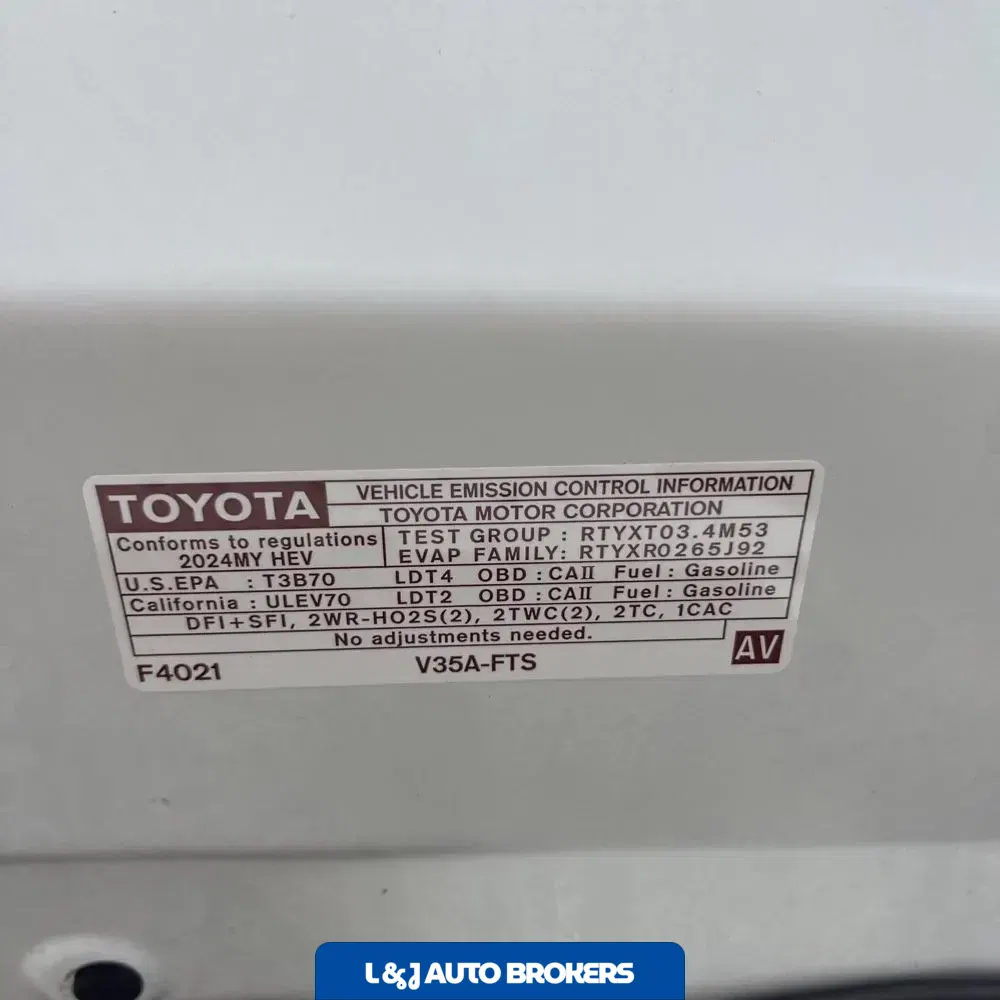2024 Toyota Sequoia SR5