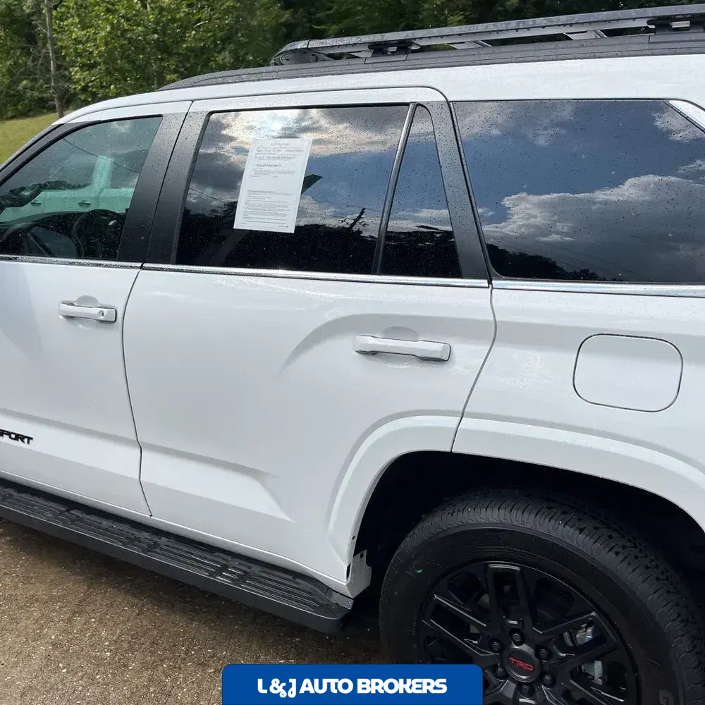 2024 Toyota Sequoia SR5