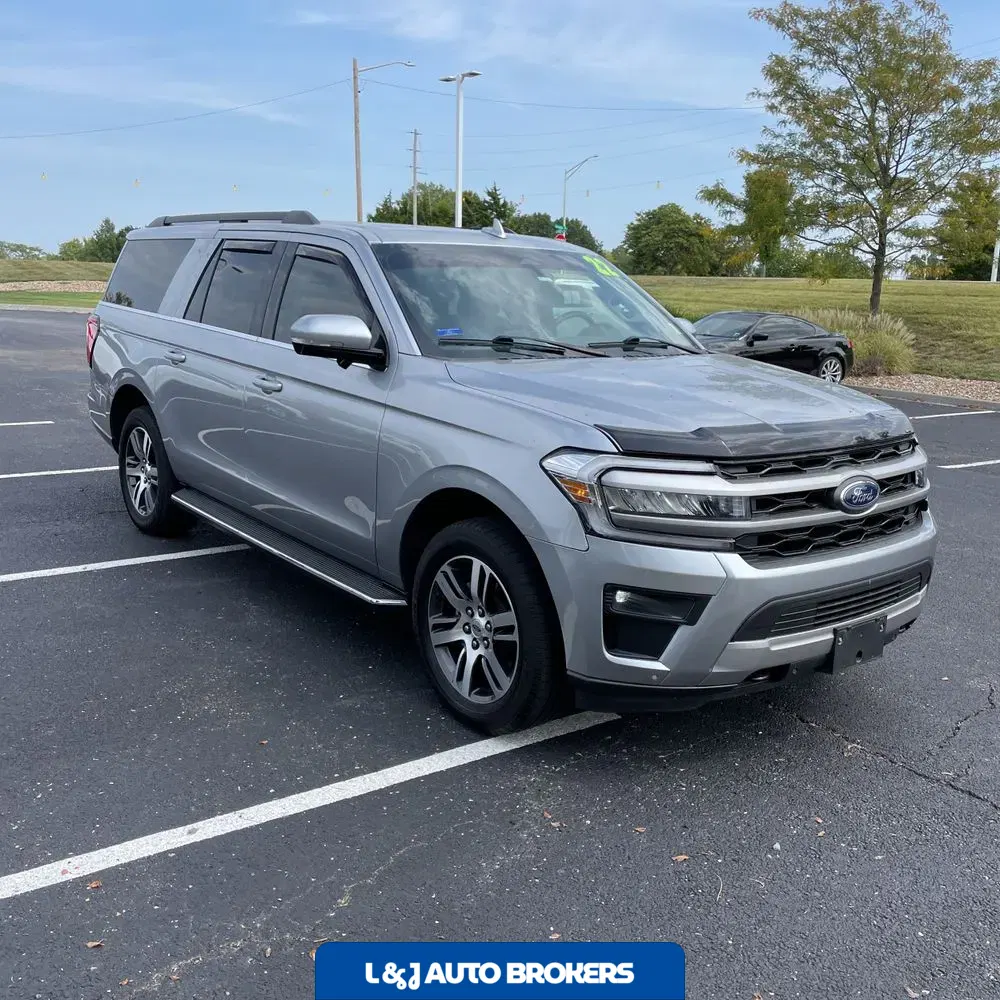 2022 Ford Expedition Max XLT