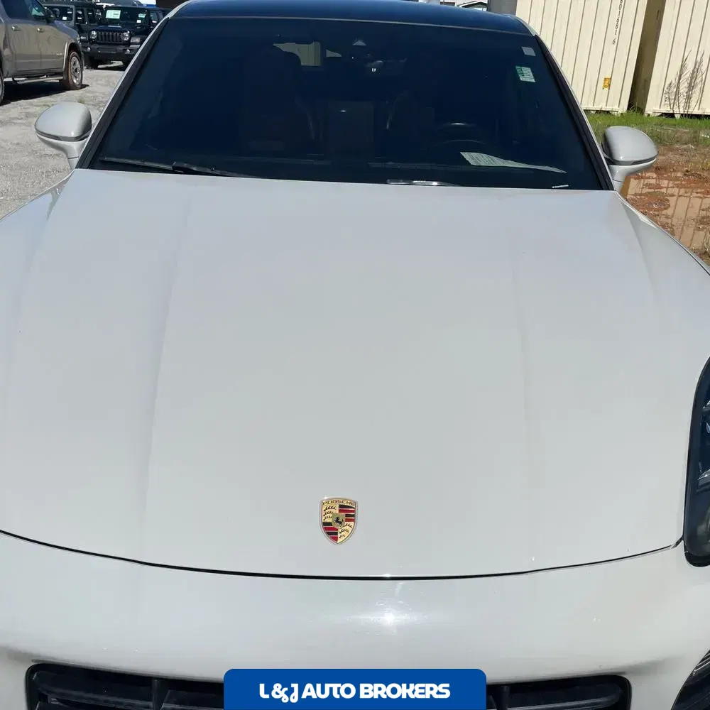 2021 Porsche Cayenne GTS Coupe