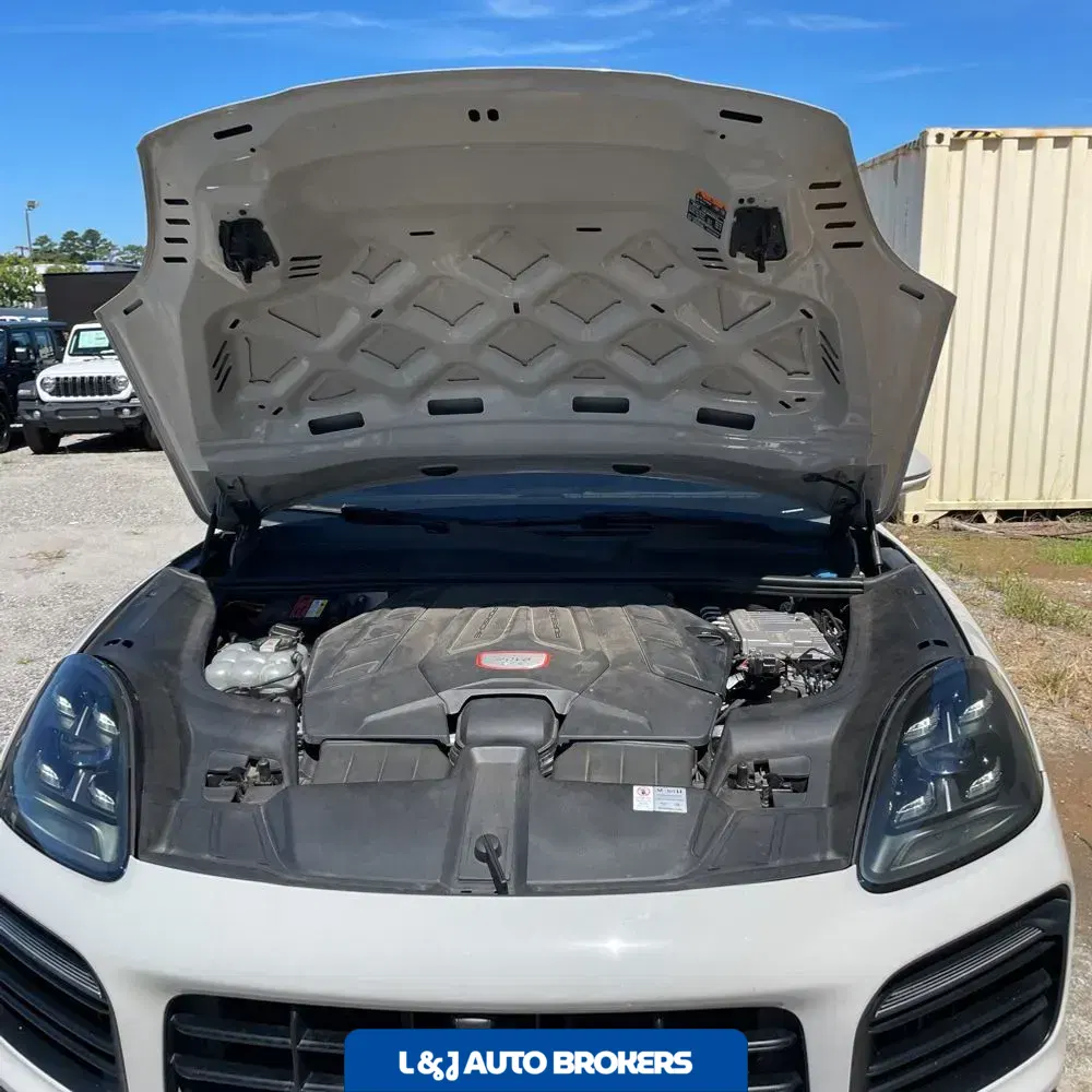 2021 Porsche Cayenne GTS Coupe