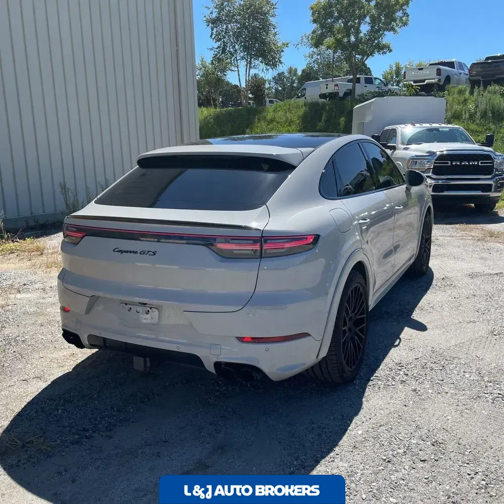 2021 Porsche Cayenne GTS Coupe