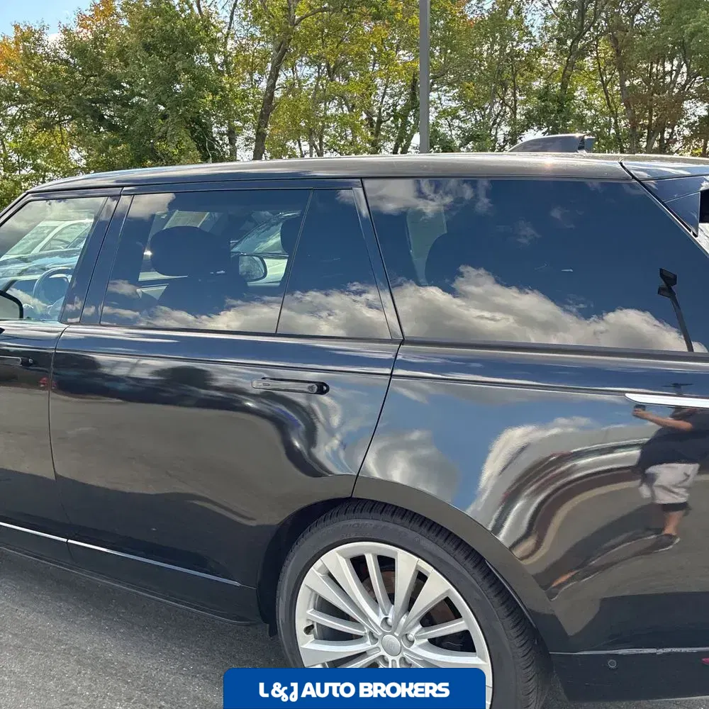 2023 Land Rover Range Rover P530 First Edition LWB