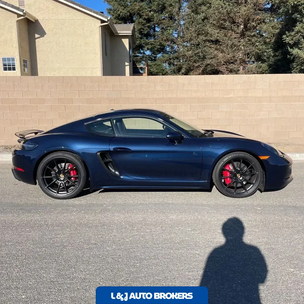 2021 Porsche 718 Cayman GTS 4.0