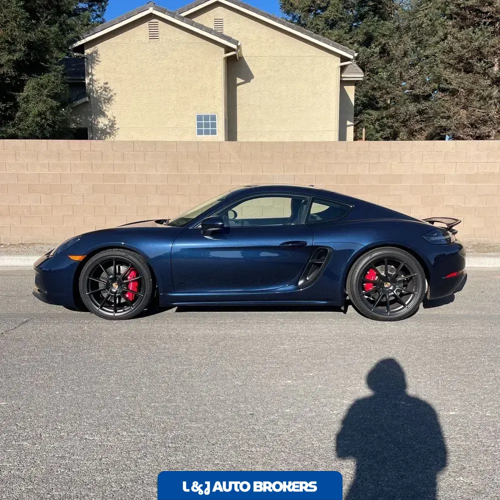 2021 Porsche 718 Cayman GTS 4.0