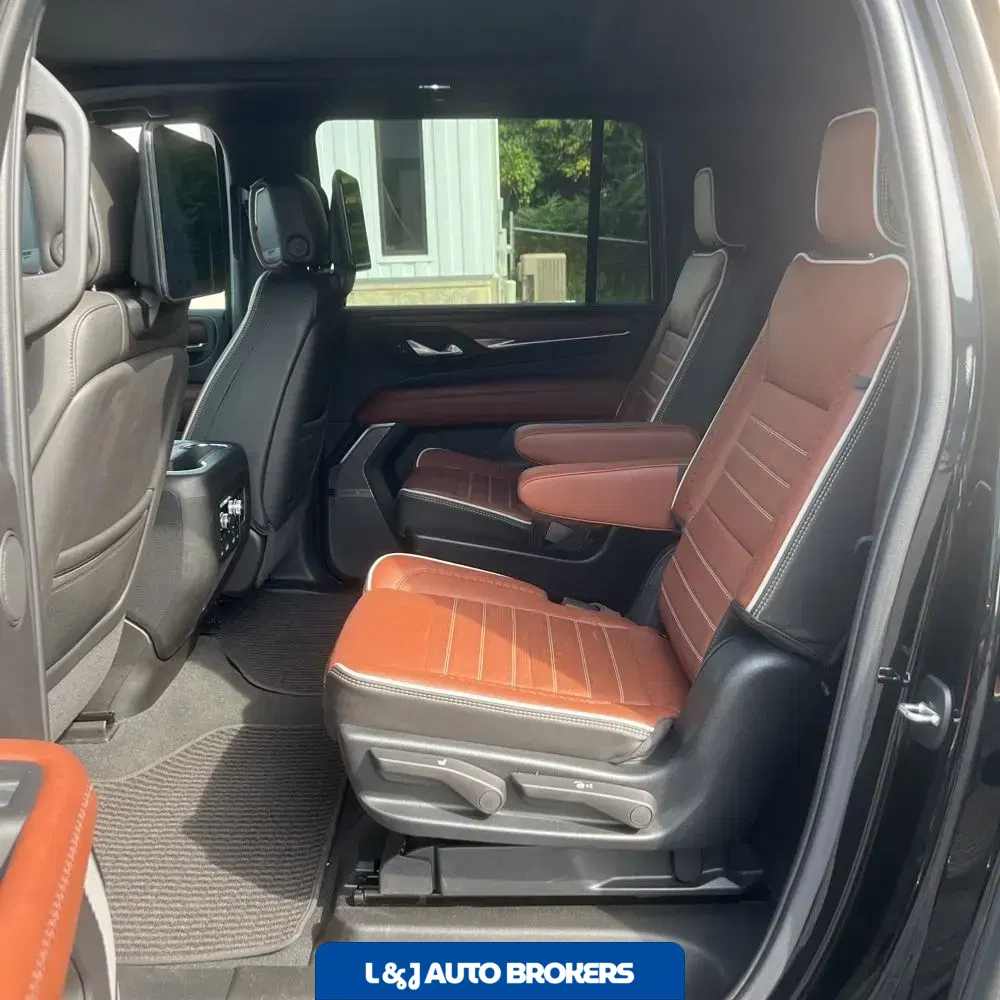 2024 GMC Yukon XL Denali Ultimate