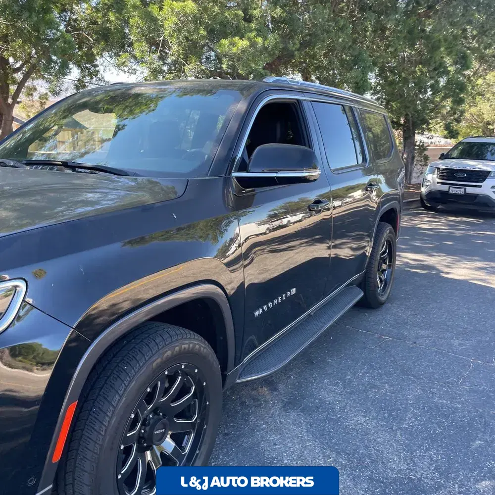 2022 Jeep Wagoneer Series II