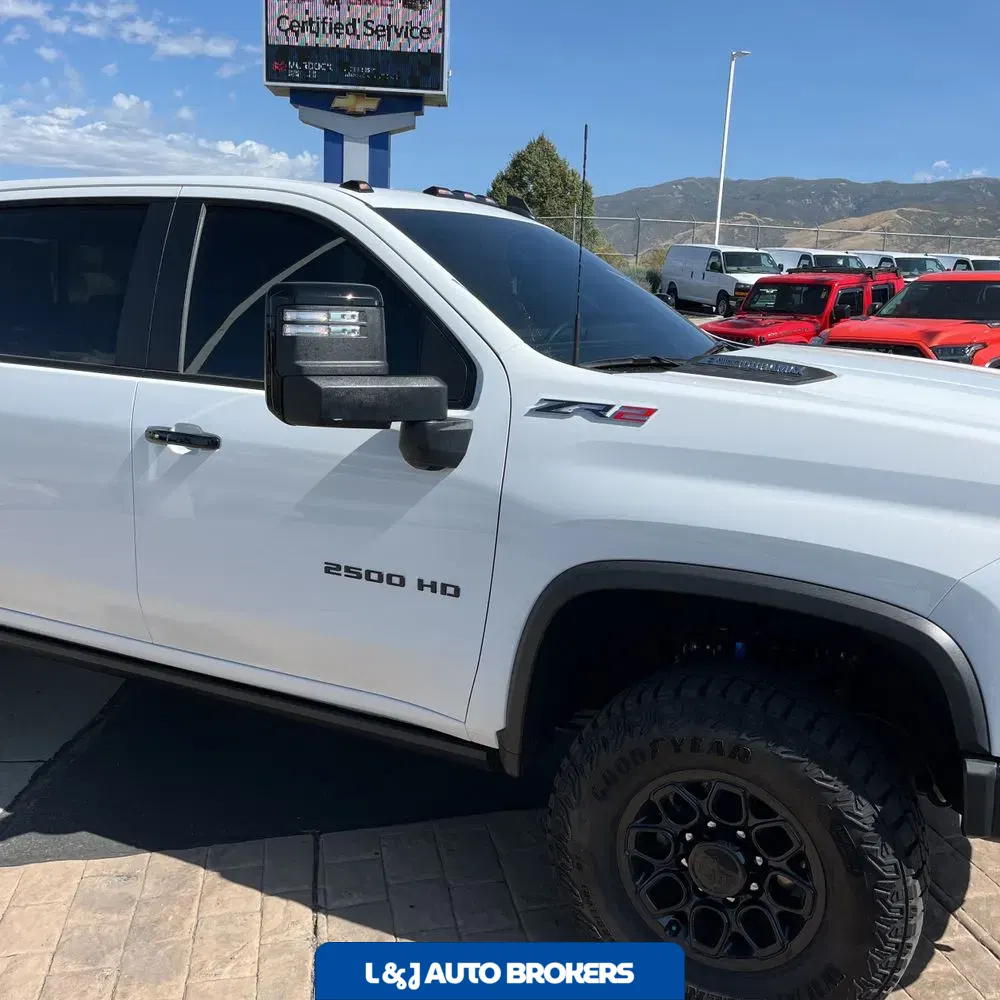 2025 Chevrolet Silverado 2500HD ZR2