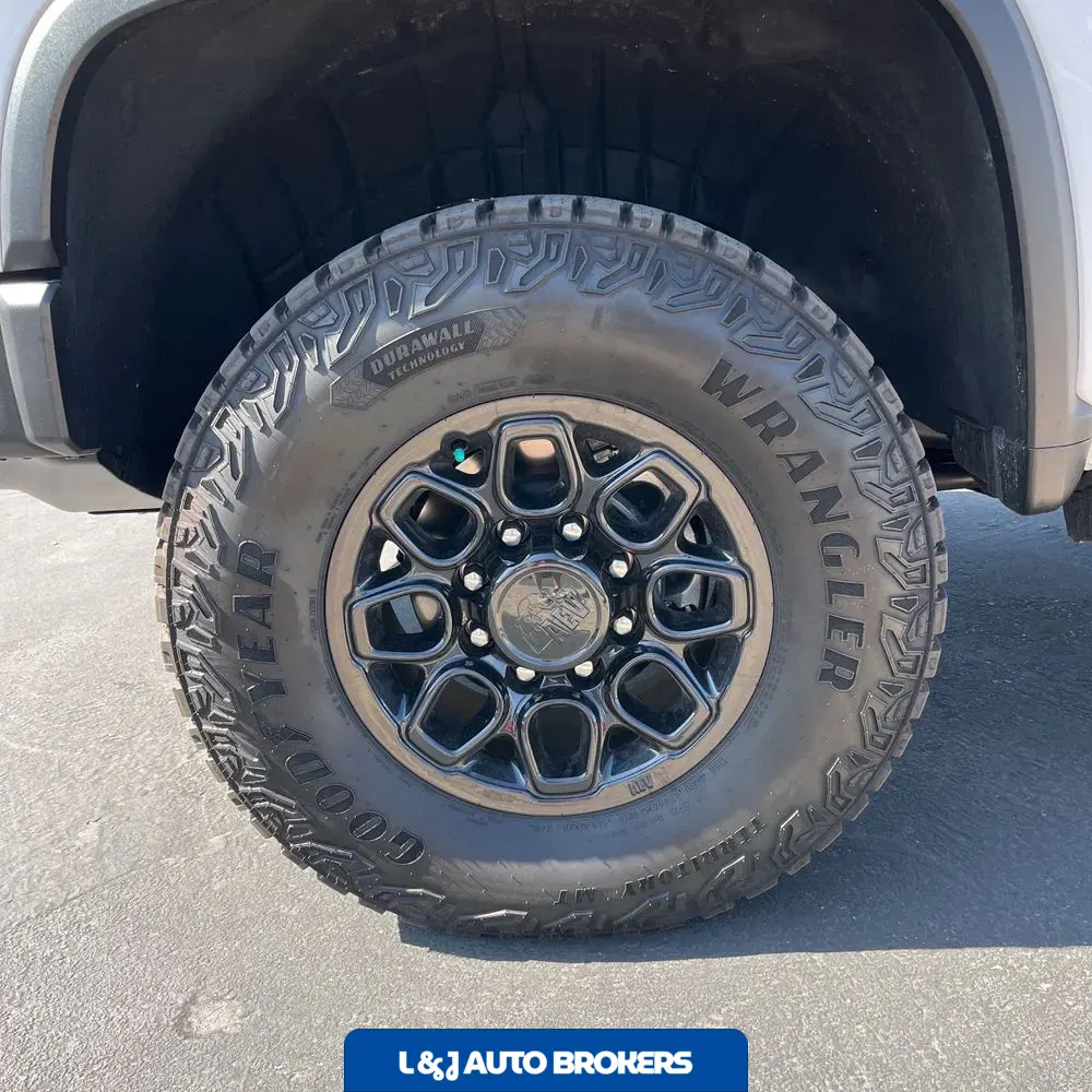 2025 Chevrolet Silverado 2500HD ZR2