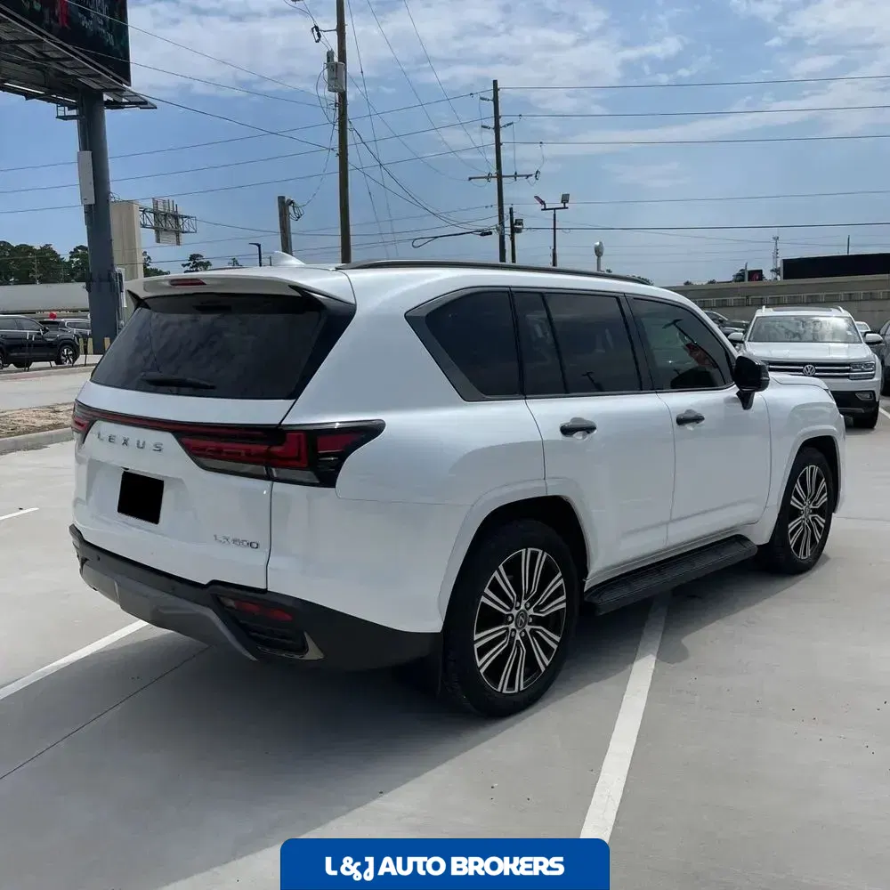 2024 Lexus LX 600 Luxury