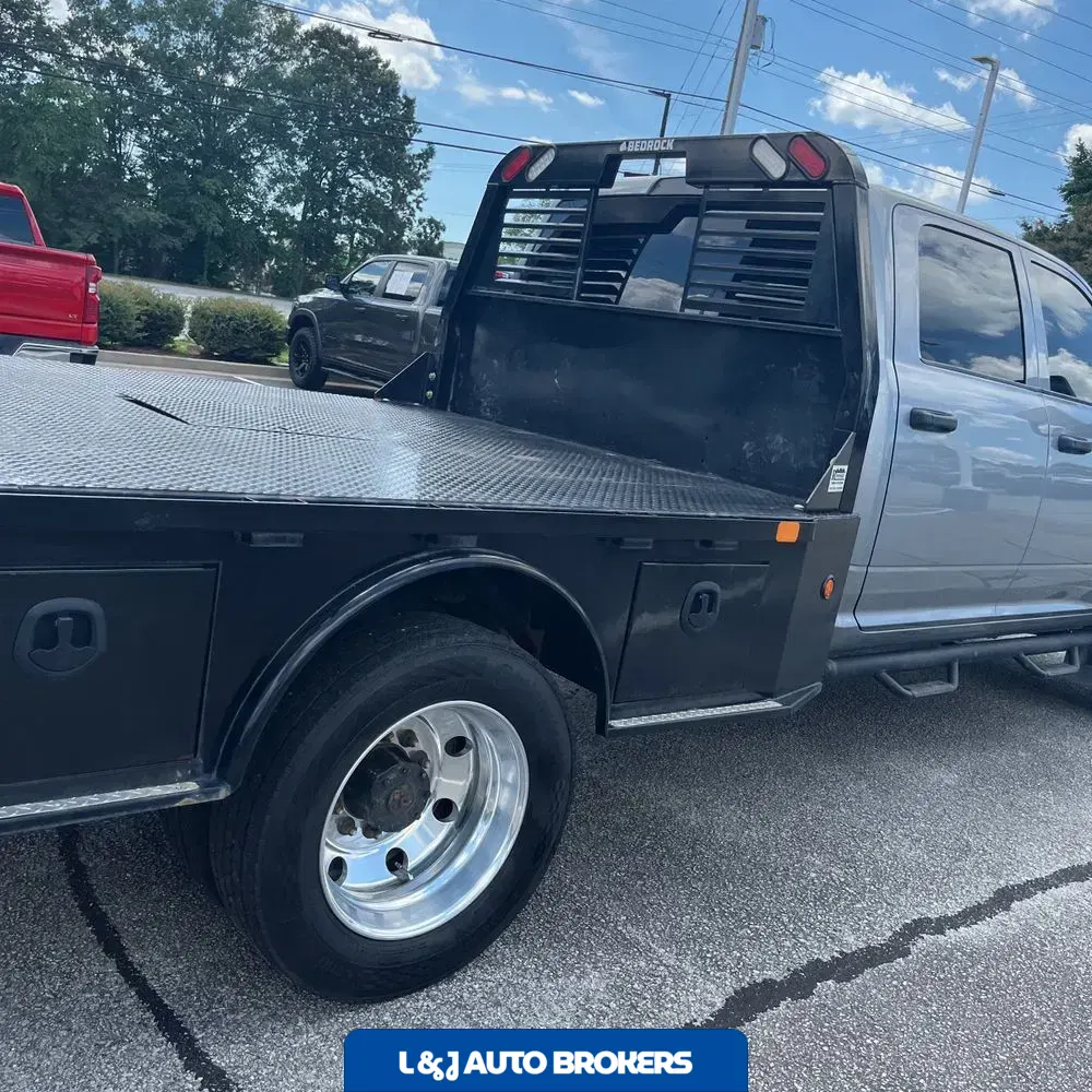 2023 Ram Commercial Tradesman CA60-84 CREW CAB/CHASSIS 4X4 6.7L