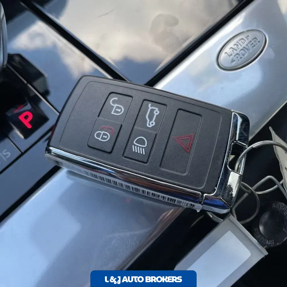 2023 Land Rover Range Rover Velar R-Dynamic S
