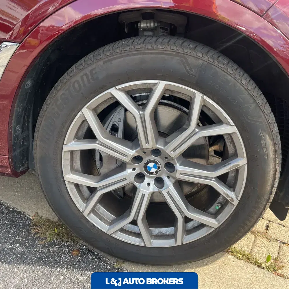 2025 BMW X7 XDrive40i