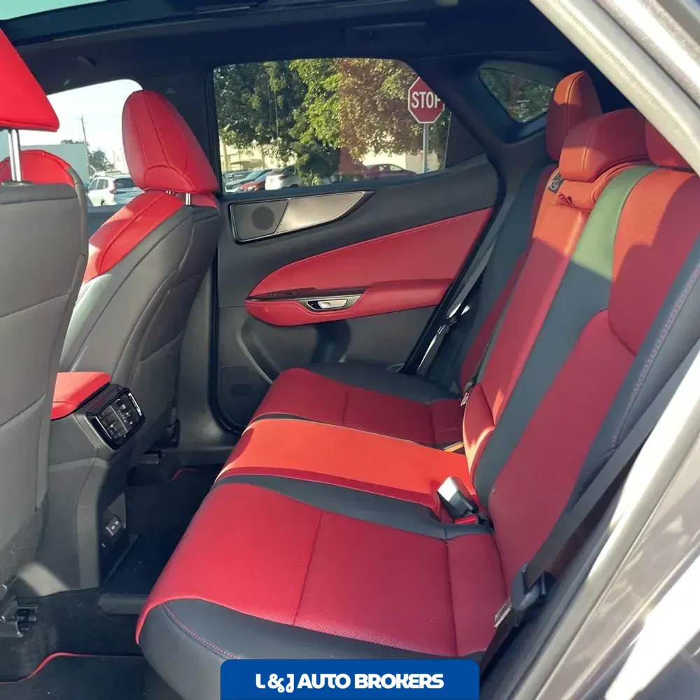 2025 Lexus NX 450h+ F SPORT Handling