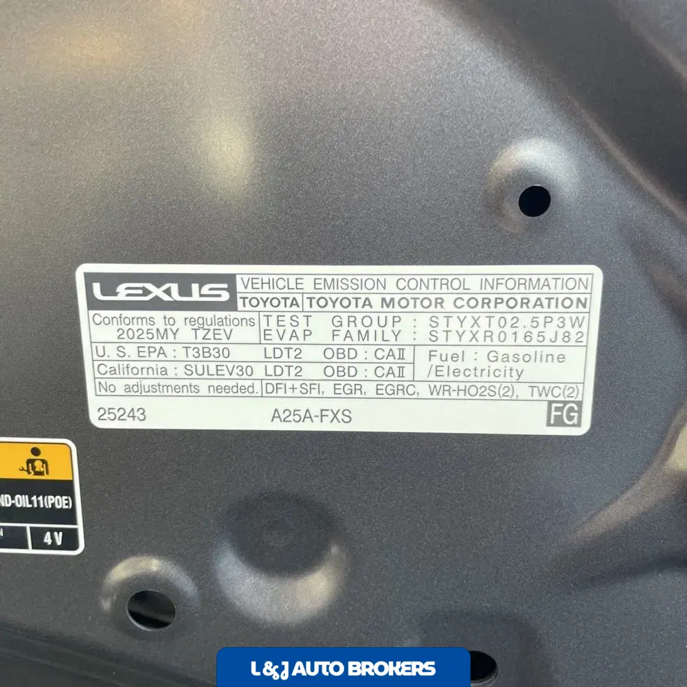 2025 Lexus NX 450h+ F SPORT Handling