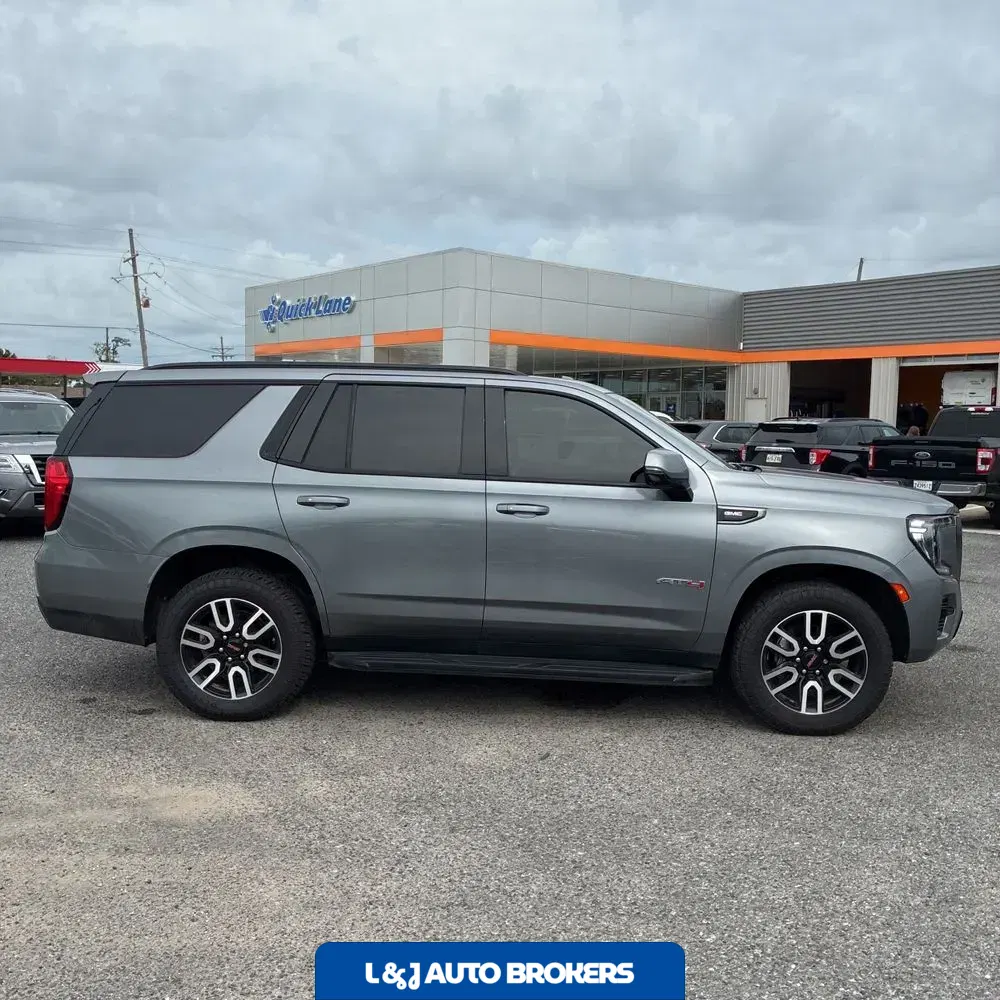 2021 GMC Yukon AT4