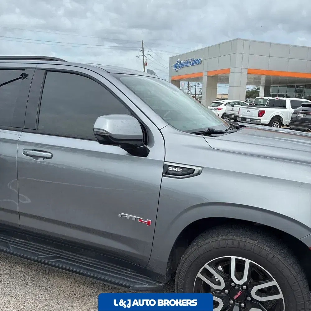 2021 GMC Yukon AT4