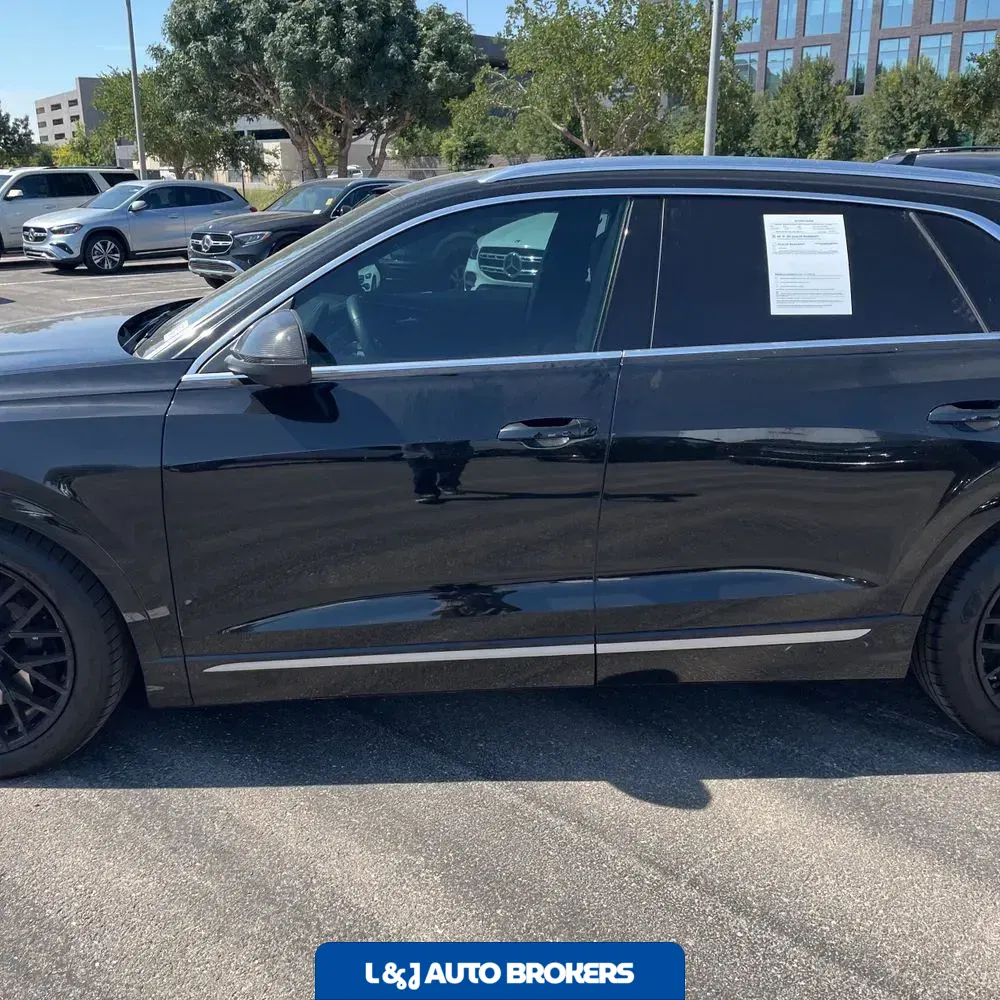 2022 Audi SQ8 Prestige