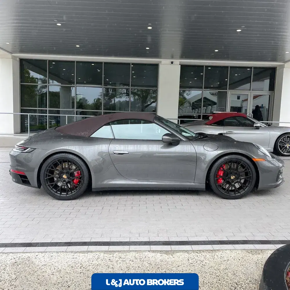 2023 Porsche 911 Carrera GTS