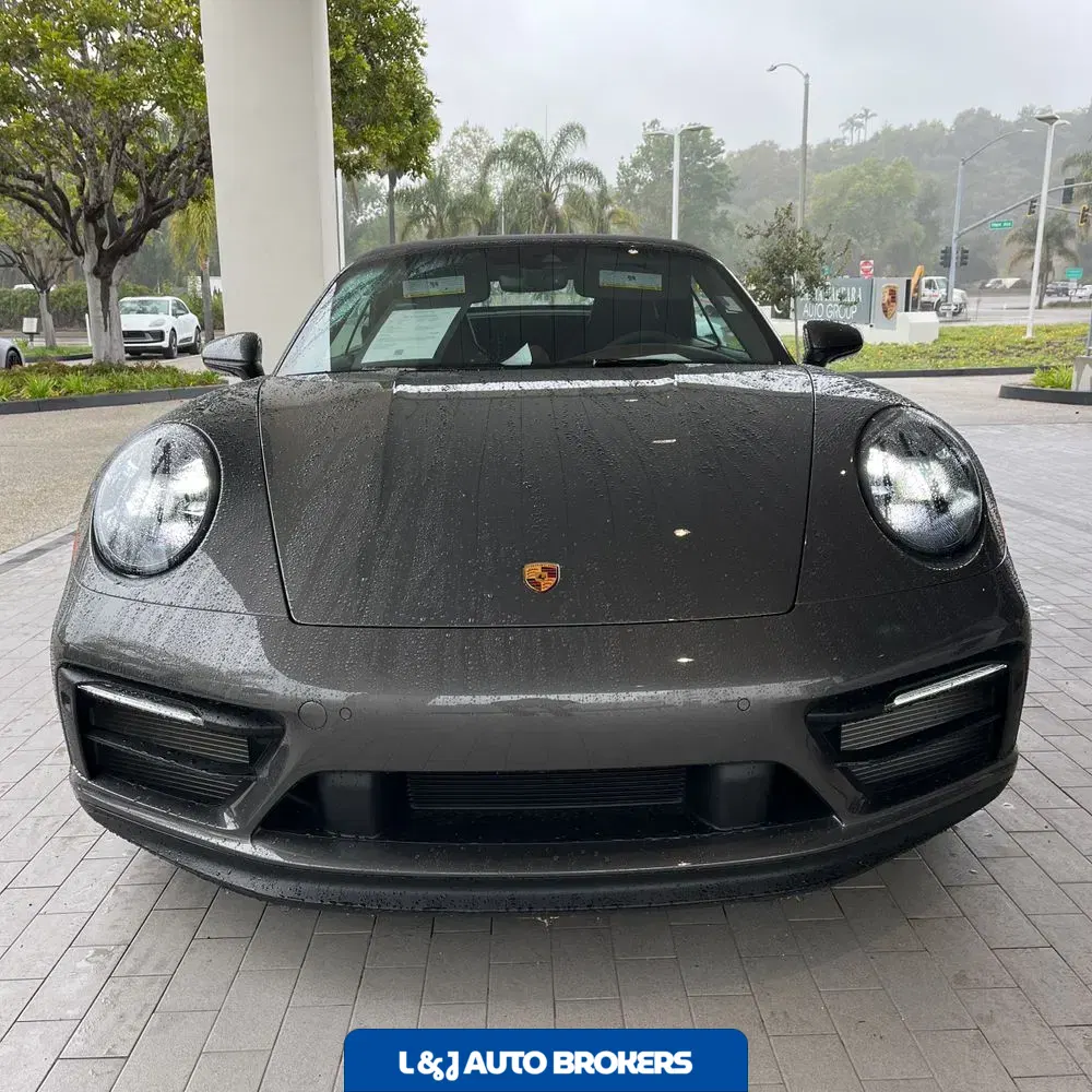 2023 Porsche 911 Carrera GTS