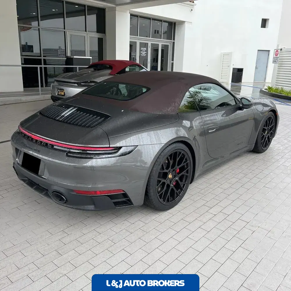 2023 Porsche 911 Carrera GTS
