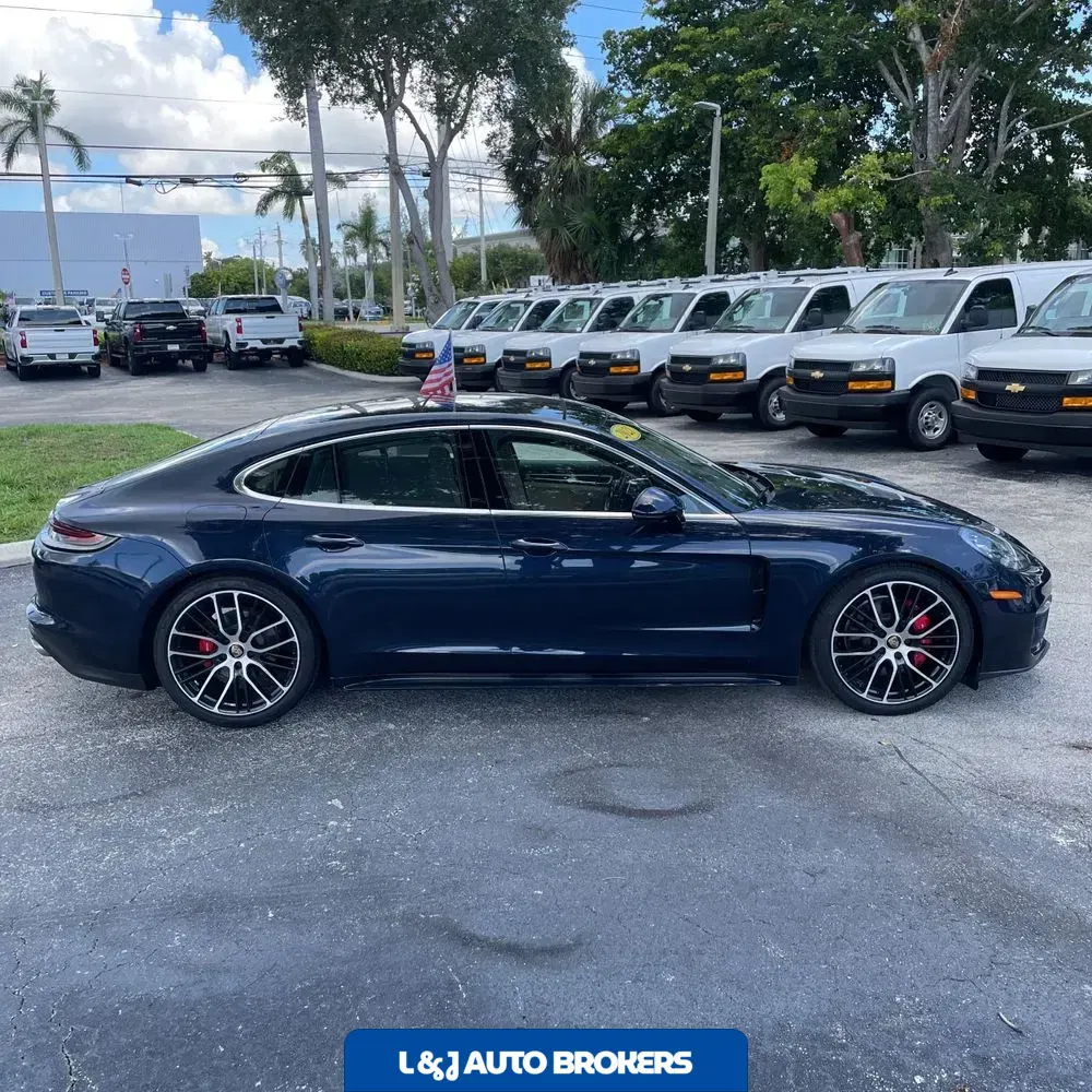 2021 Porsche Panamera 4S