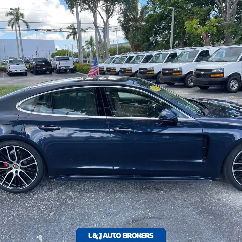 2021 Porsche Panamera 4S