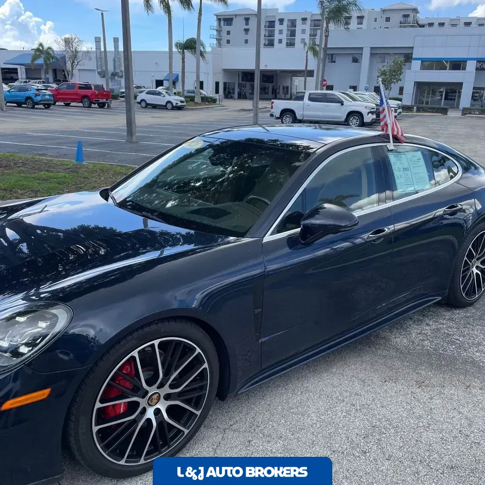 2021 Porsche Panamera 4S