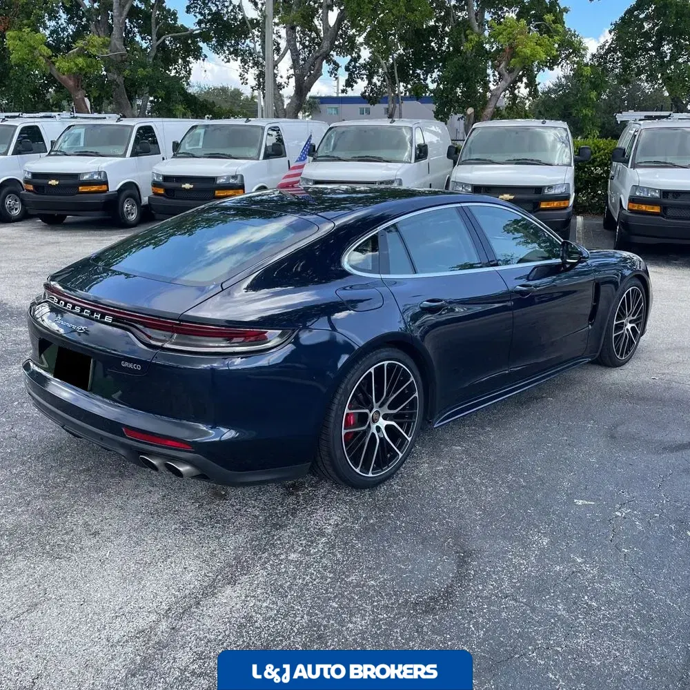 2021 Porsche Panamera 4S