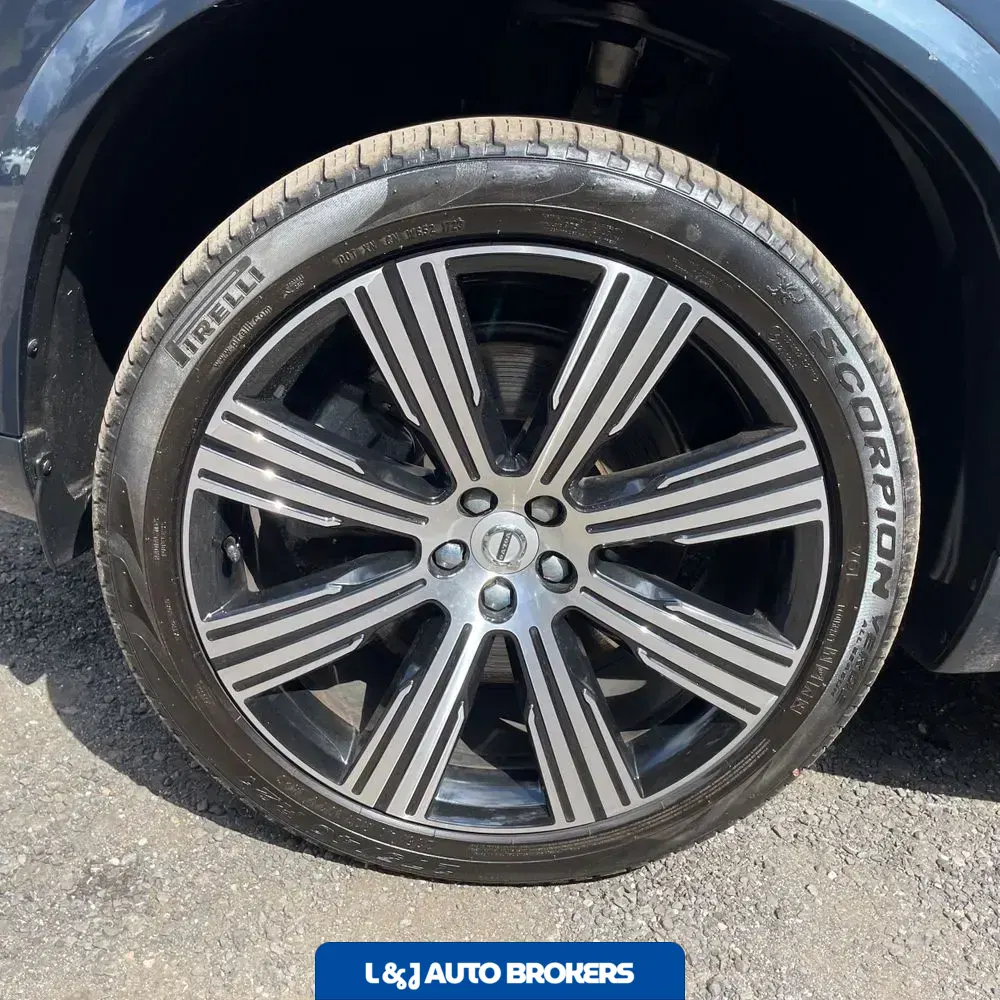 2024 Volvo XC90 T8 - Ultimate PHEV