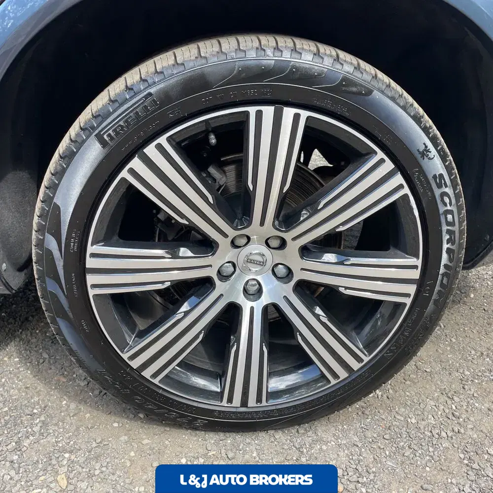 2024 Volvo XC90 T8 - Ultimate PHEV