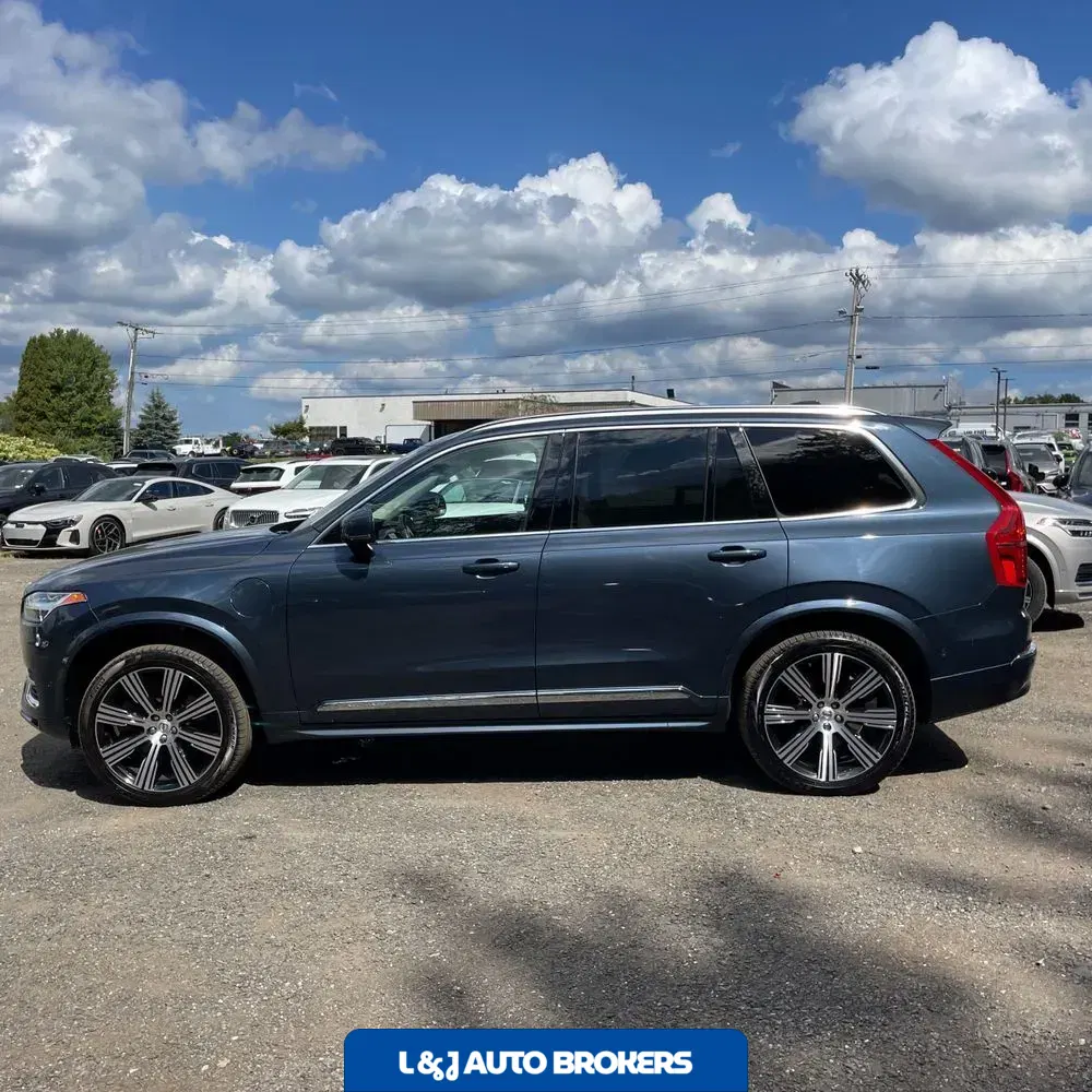 2024 Volvo XC90 T8 - Ultimate PHEV