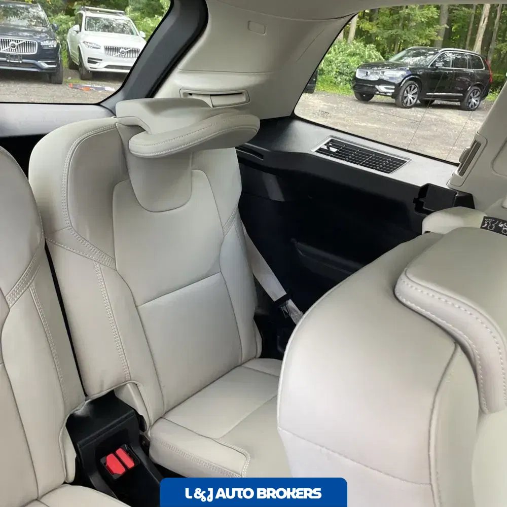 2024 Volvo XC90 T8 - Ultimate PHEV