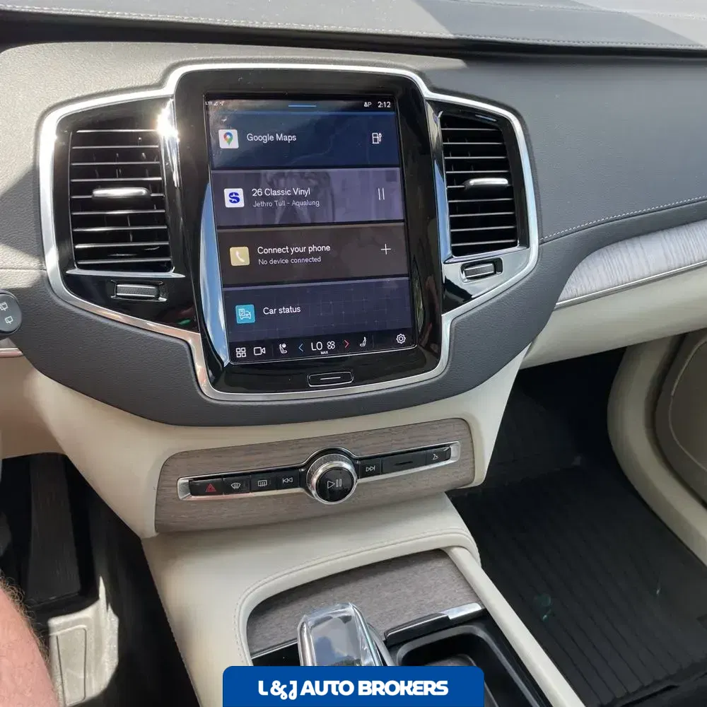 2024 Volvo XC90 T8 - Ultimate PHEV