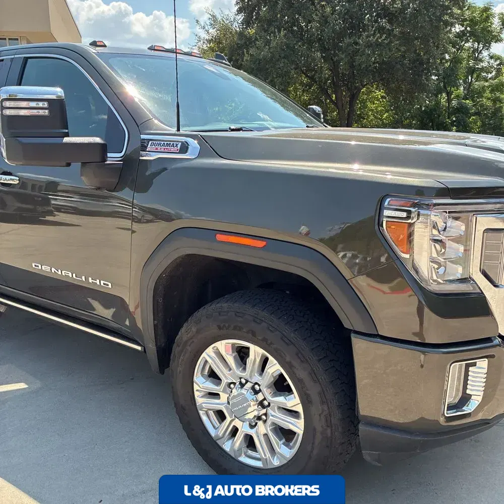 2023 GMC Sierra 2500HD Denali
