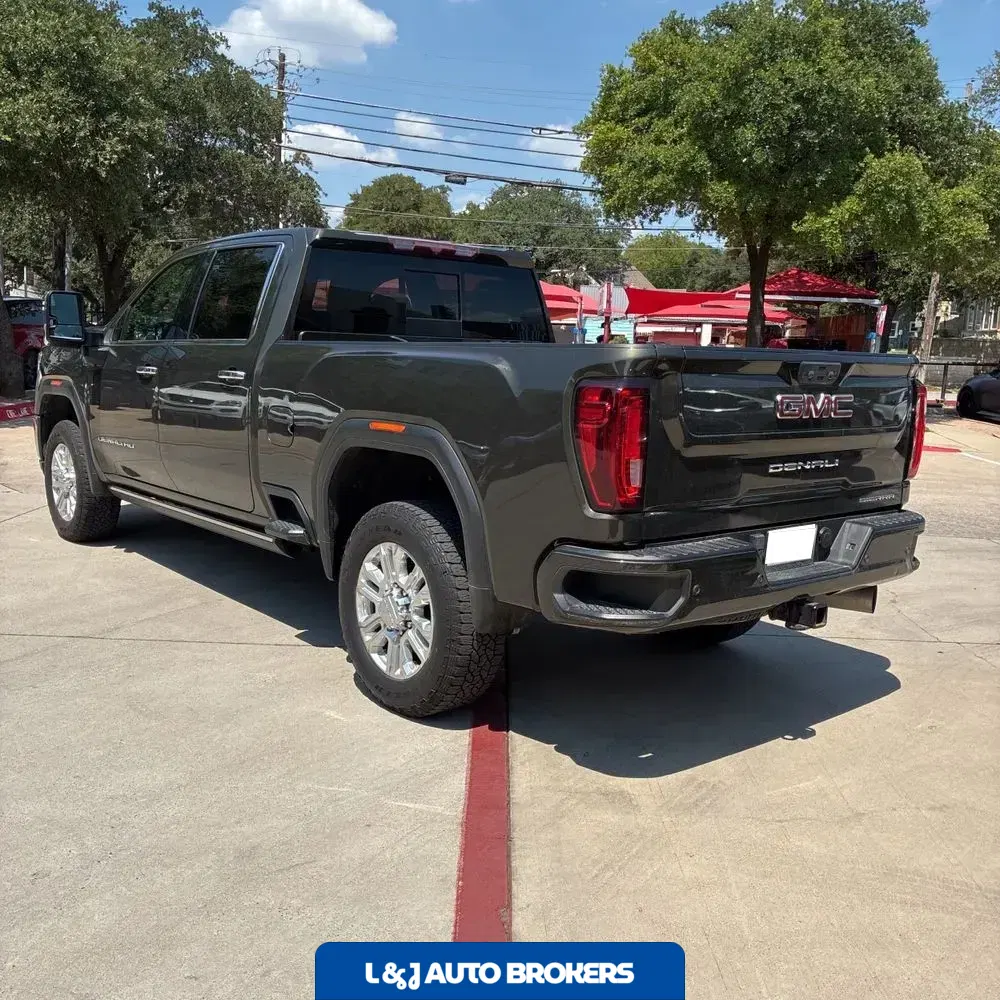 2023 GMC Sierra 2500HD Denali