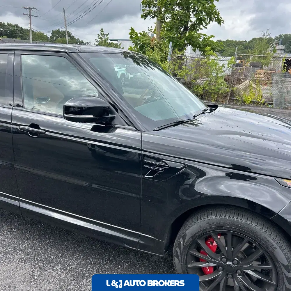 2020 Land Rover Range Rover Sport SVR