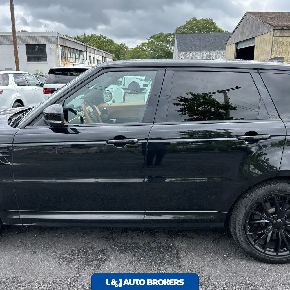 2020 Land Rover Range Rover Sport SVR