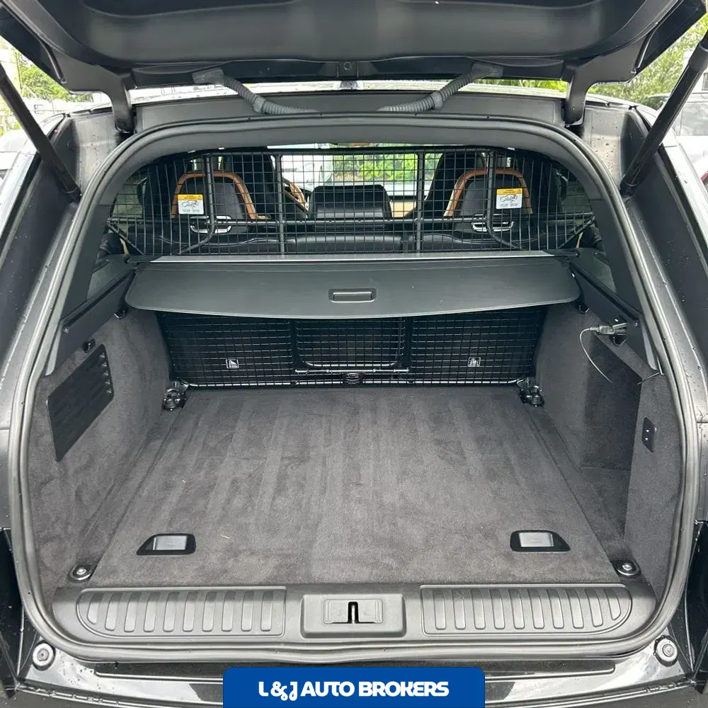 2020 Land Rover Range Rover Sport SVR