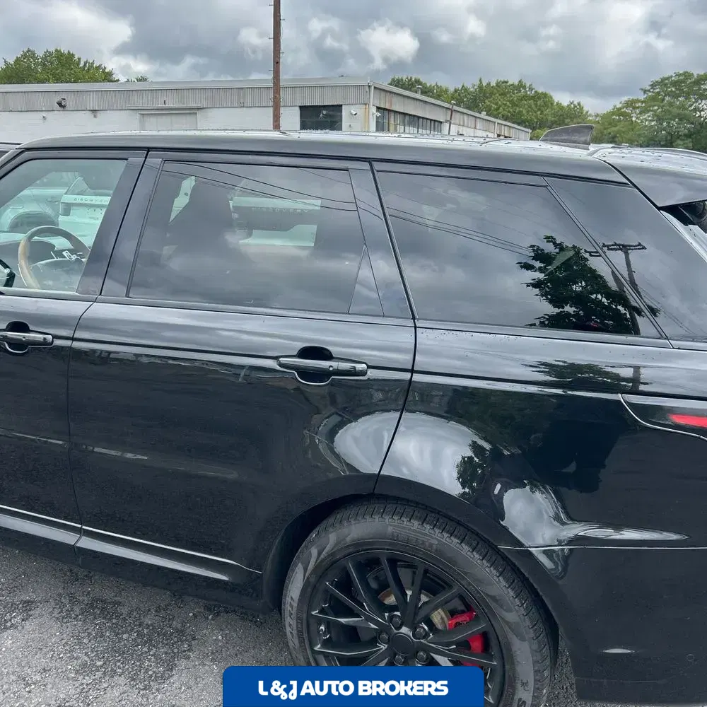 2020 Land Rover Range Rover Sport SVR
